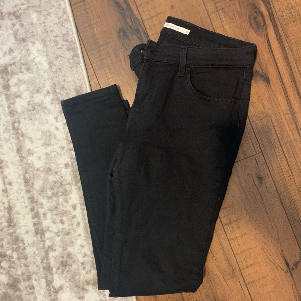 Black Levi’s Skinny Jeans